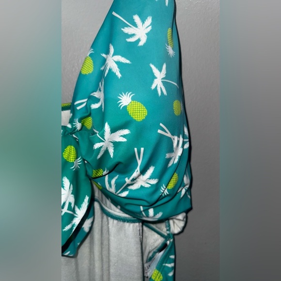 Eloquii One Piece Front Cut Out One Piece. Size 26w. Lined. - Picture 3 of 7